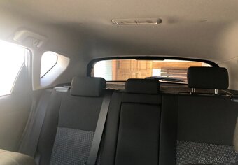 Toyota Auris 2.0, 91kw - 9