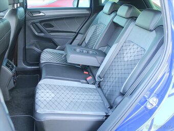 Volkswagen  VW Tiguan 2,0 TDI 4Motion DSG R-Line Tov.Záruka - 9