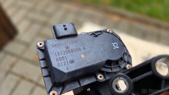 Renault Dacia H5F, Nissan HRA2DDT 1197ccm - 9