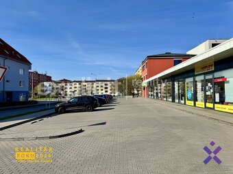 Pronájem obchodních prostor 55 m2 - Otrokovice, okres Zlín - 9
