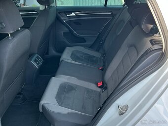 VW Golf 1.5 TSI ACT Highline Bluemotion - 9