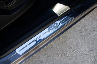 Ford Galaxy - 9
