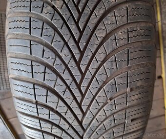 prodám alu kola Škoda 7x17 ET50 ,rozteč 5x112 - 9