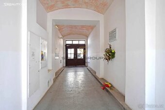 Pronájem bytu 2+1 80 m², Oldřichova, Praha 2 - Nusle - 9