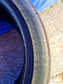 Letní pneu 205/45 R17 Nexen - 9