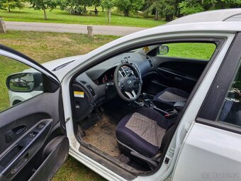 Kia Ceed KOMBI - 9
