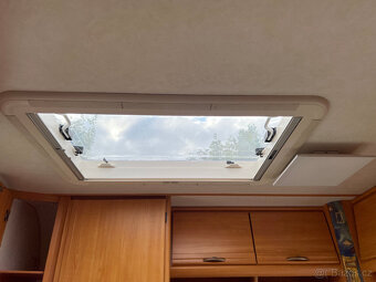 Karavan LMC 490 LUXUS+Předstan - 9