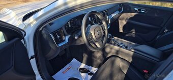 Volvo v60 D4 140kw + druhá sada kol - 9