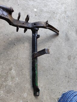 Kříž Jawa Pionýr - 9