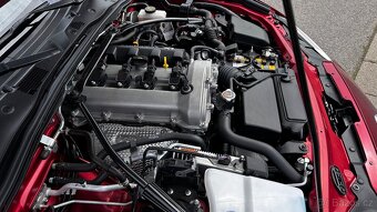 MAZDA MX-5 2.0i ND RF 135KW 4800KM ROK 2023 ZÁNOVNÍ STAV - 9