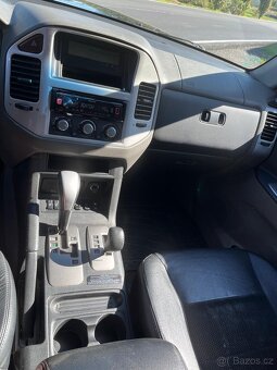 Prodám Mitsubishi Pajero 118kw 7 míst - 9