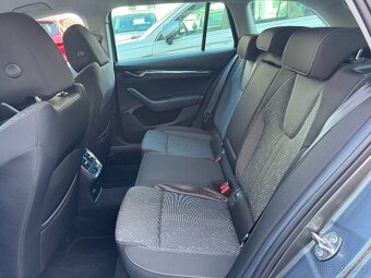 Škoda Octavia 4 2.0 TDI 110kW DSG Head-up Tažné Navi DAB ACC - 9