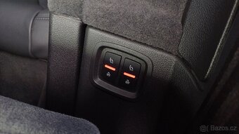 Audi Q7 S-LINE 210kW Webasto-vzduch-7.míst-masáž-TZ-ČR-DPH - 9