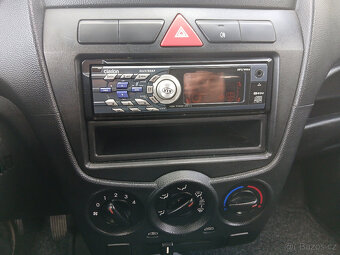 Kia Picanto 1.1i MÁLO NAJETO serviska - 9