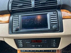 Bmw x5 e53 Blacksaphire facelift na díly - 9
