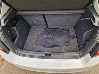 Škoda Fabia 3 Style 1,2 TSI 66 KW,digiklima,frontassist,LED - 9
