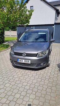 Vw Touran 1.2tsi 77kw,r.v.2010 koupeno v Čr. - 9
