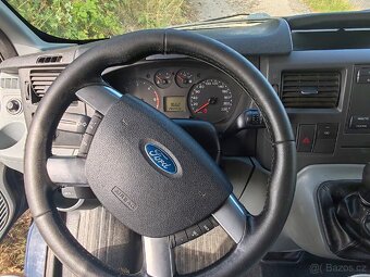 Ford Transit - 9