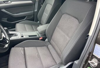 Volkswagen Passat 2,0 TDI nové vČR - 9