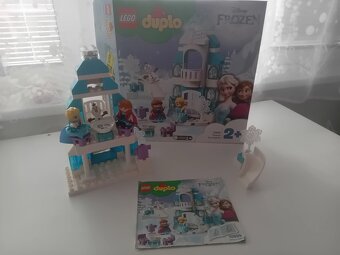 2135 - lego duplo 10899 Zámek z Ledového království - 9