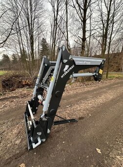 Čelní nakladač HYDRATRAC 1600 - 9