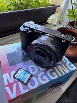 Sony ZV-E10 + objektiv | Kompletní balení + doklady - 9