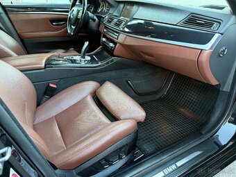 BMW M-Paket 525D 2013, plná výbava, pěkný stav - 9