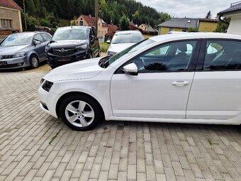 ŠKODA Octavia Limousien, 1.6 TDi, r.v. 2018, plnýs servis - 9