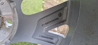 5x112 R18 GOLF 8 +❄️ zimní pneu ZÁNOVNÍ STAV - 9