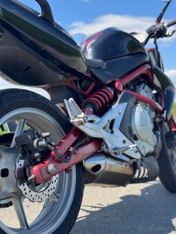 Kawasaki ER-6N 2007 A2 - 9