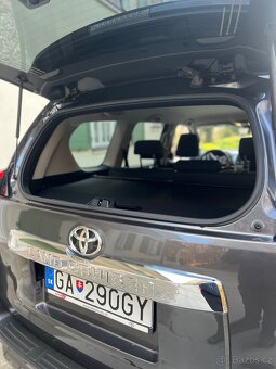 Toyota Land Cruiser 150/2022/DPH - 9