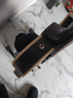 Gibson ES 135 černá se snímači P90, rok výroby 1998, s origi - 9