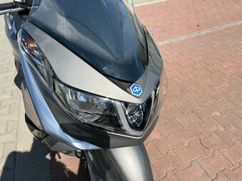 Piaggio X10 350i 2015 - 9
