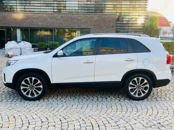 Kia Sorento 2.2CRDi 145KW AUTOMAT SERVISKA TAŽNÉ - 9
