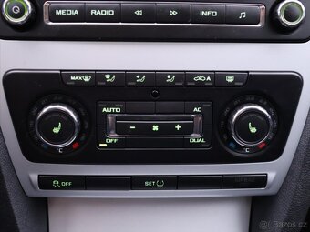 Škoda Octavia 1,4 TSI 90kW Family Xenon 1Maj (2011) - 9