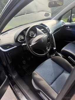 Peugeot 207 Sport 1.6 16v 80Kw NFU manuál 5dv. - 9