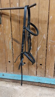 Úklid sedlovny, více věcí - levně - 9