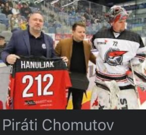 ORIGINÁLNÍ HRANÁ HOKEJKA - brankář MIROSLAV HANULJAKA. - 9