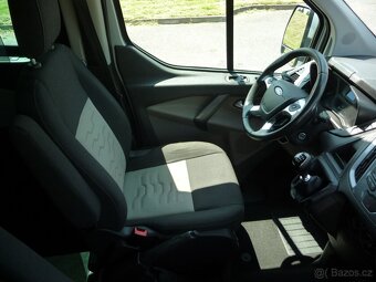 Ford TOURNEO CUSTOM 2.2TDCi 155Hp LONG 08/2015 8 MÍSTNÉ - 9