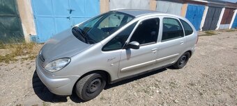Prodám Xsara Picasso 1,8 benzín r.v.2003 - 9
