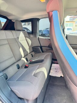 BMW i3, Hybridní Elektro + Benzín Ojeté, 7/2014, 171 000 km - 9