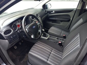 Ford Focus 1.6i 74kw Nová STK - 9