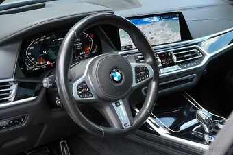 BMW X7 M50d, ČR, Vzduch, Panorama, Tažné, Head-UP - 9