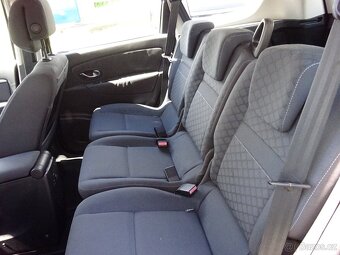 Renault Scénic 1,5 DCI - 9