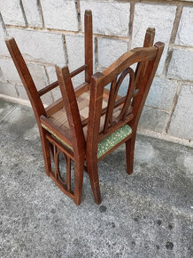 Historické dubové židle s čalouněním - 9