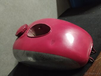 Nádrž Jawa 250 350 kývačka - 9