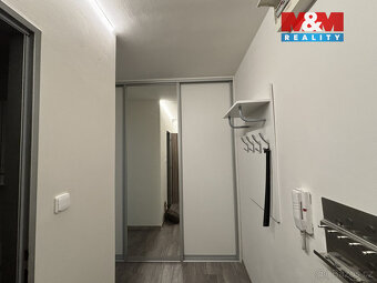 Pronájem bytu 2+kk, 42 m², Beroun, ul. Lidická, lodžie - 9