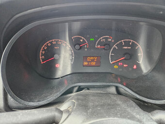Opel Combo 1.3 CDTI 66KW - 9