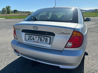 Hyundai Accent 1,3 i 63kw - 9