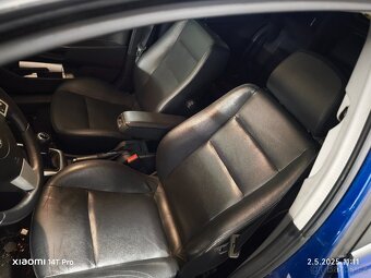 Opel Astra H 2.0T - 9